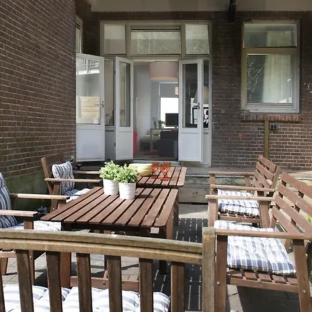 Apartment Garden House *