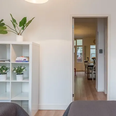 Garden House Apartment